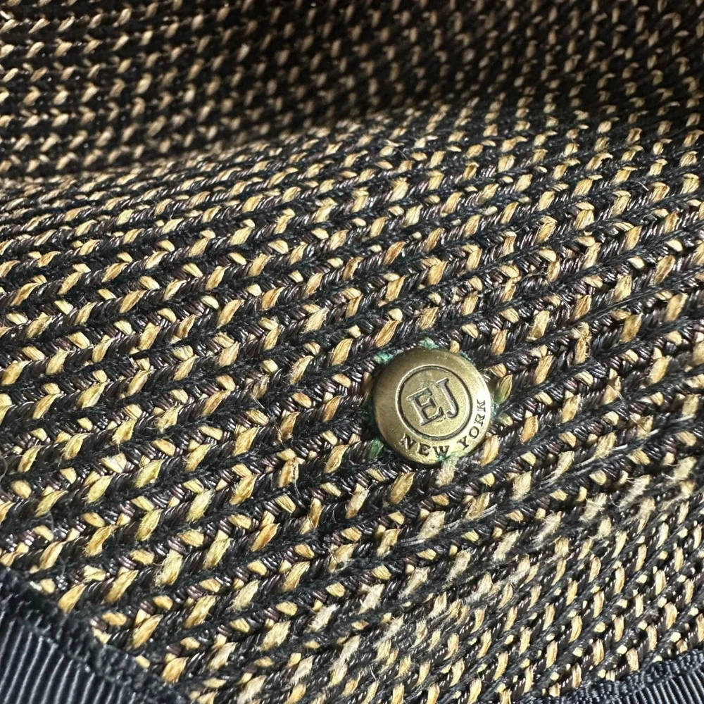 Eric Javits Squishee Packable Sun Hat Made in USA Woven Straw Look Designer - Picture 6 of 9